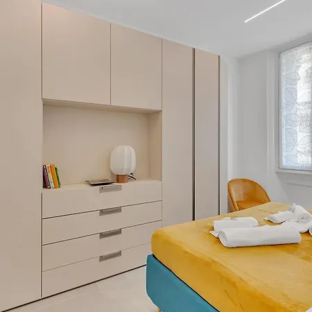 Urban Chic Flat - Papi19 Milan